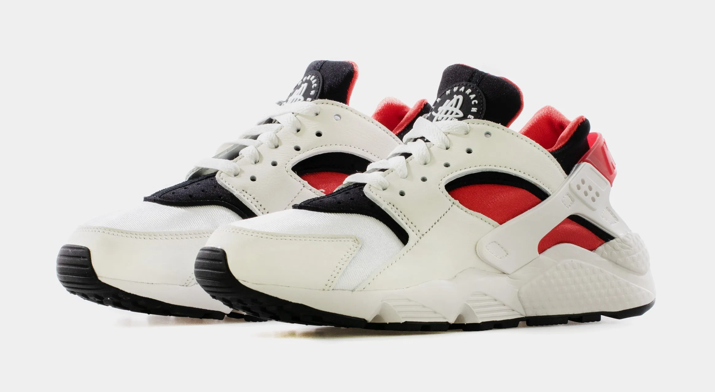 Air Huarache Womens Lifestyle Shoes (White/Red/Black)