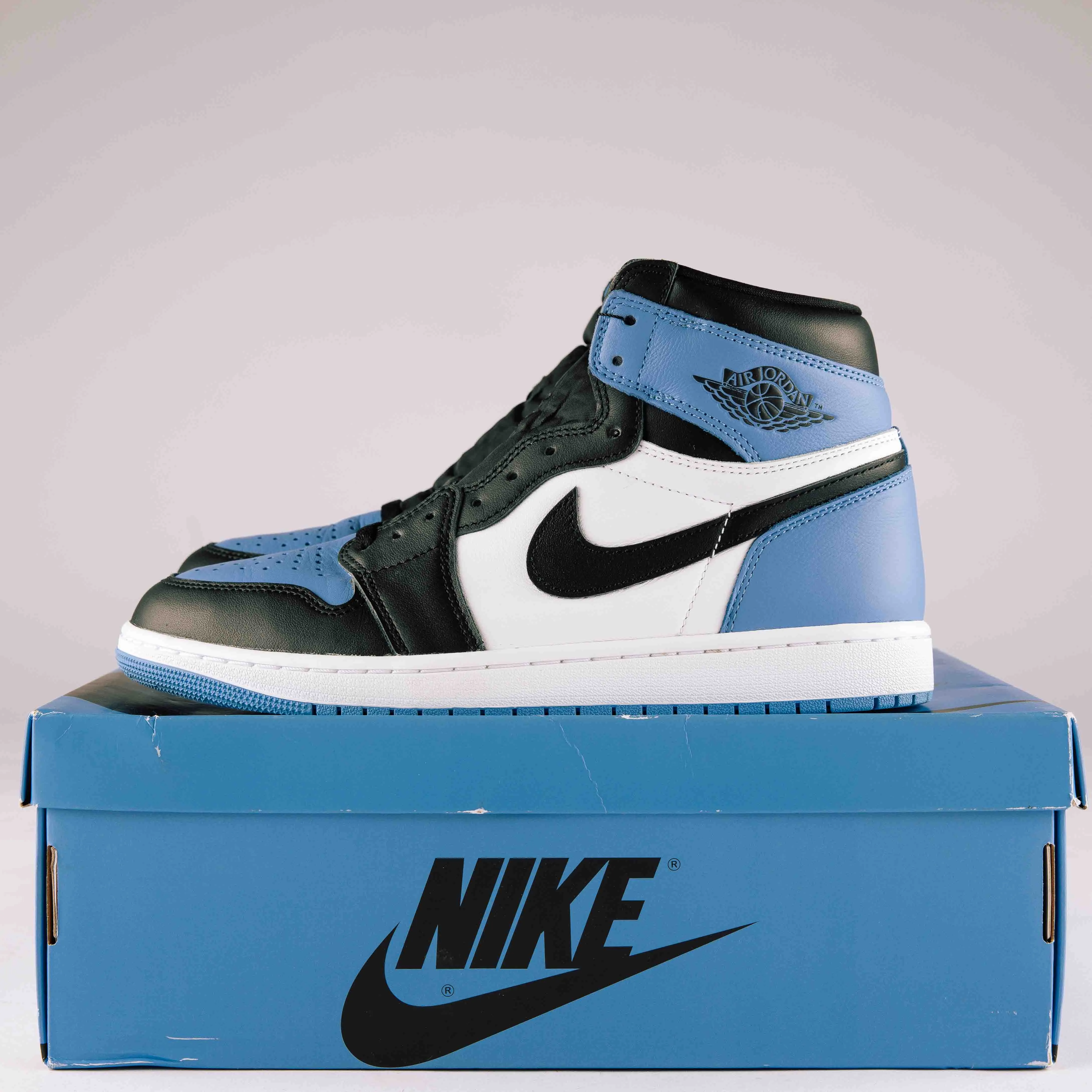 Jordan 1 Retro High OG UNC Toe - Used - 0207