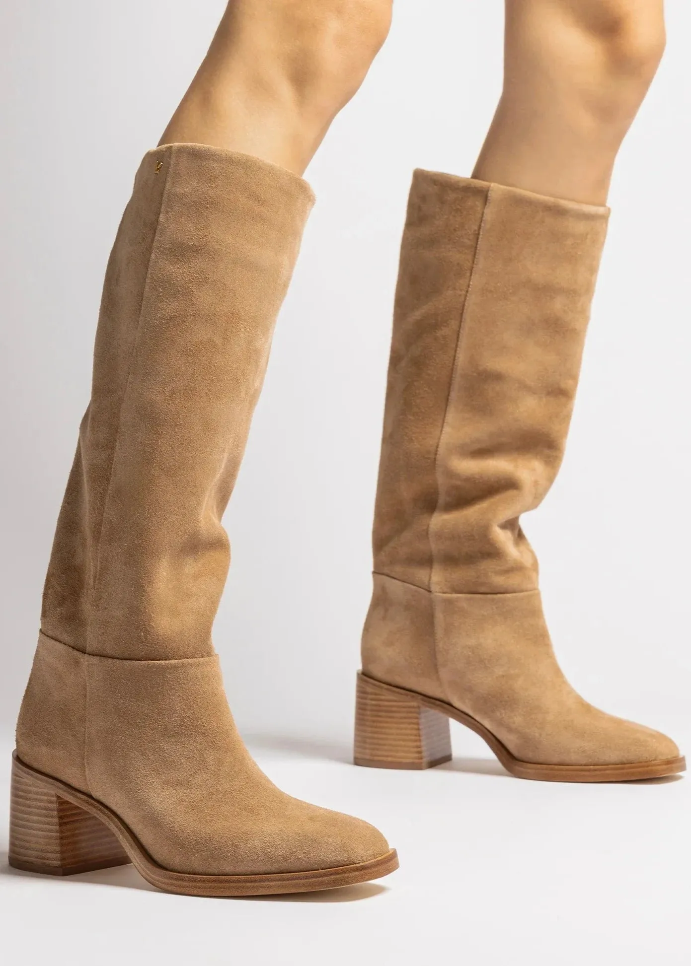 Larroude Ricky Boot In Peanut Suede