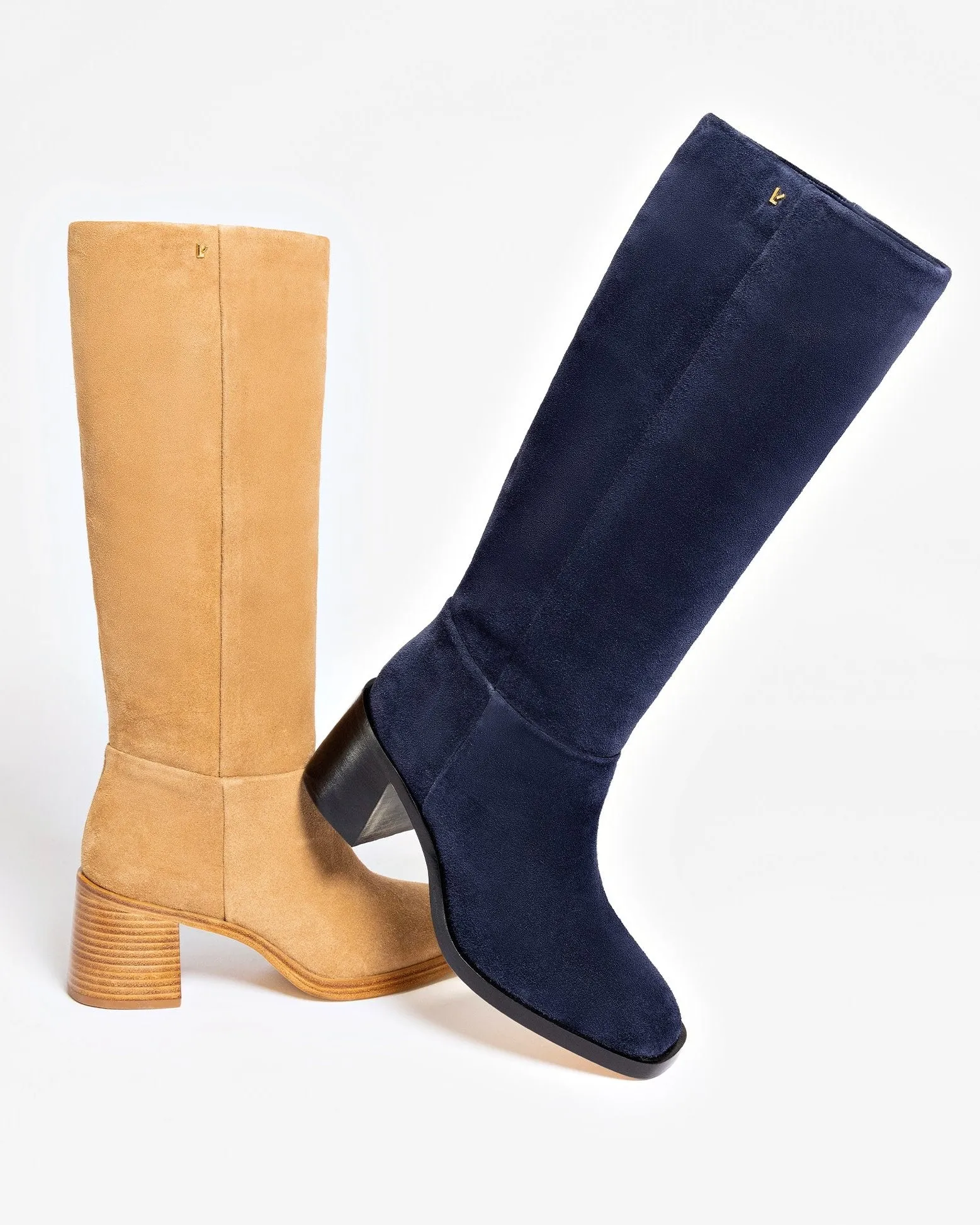 Larroude Ricky Boot In Peanut Suede