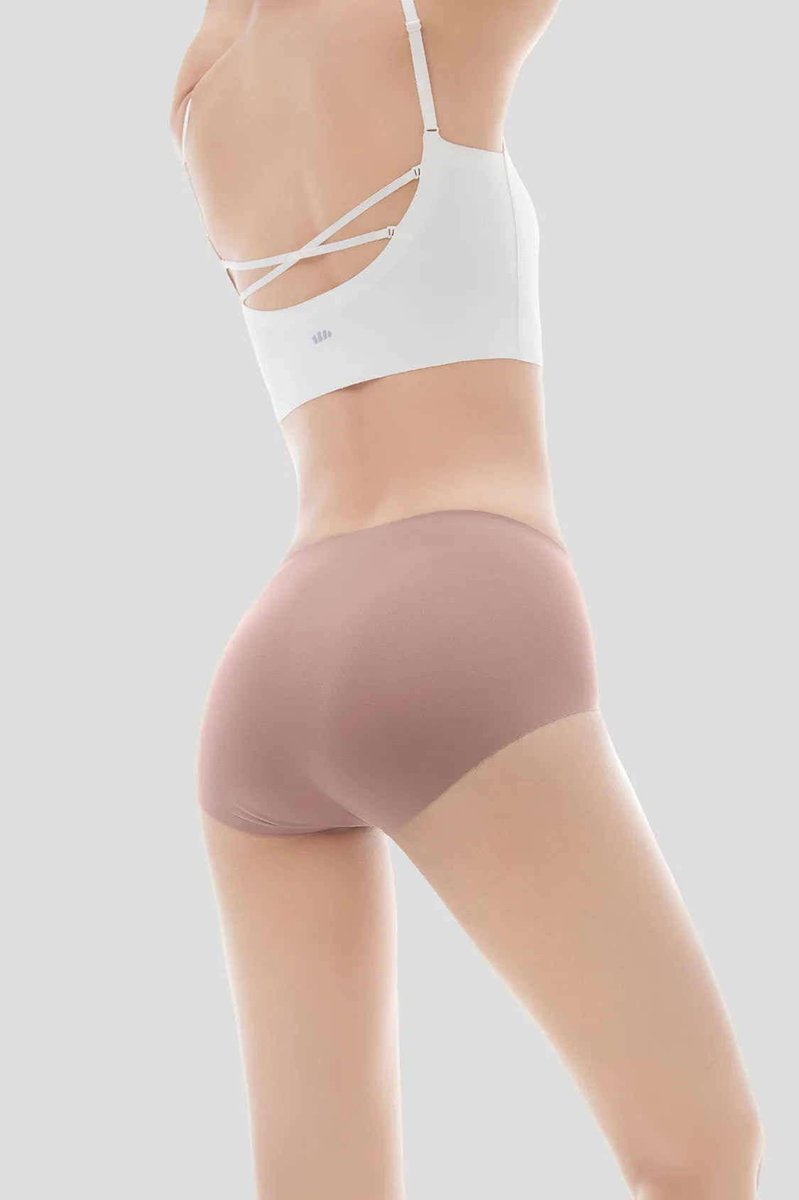 Less - Women's Seamless Sports Underwear