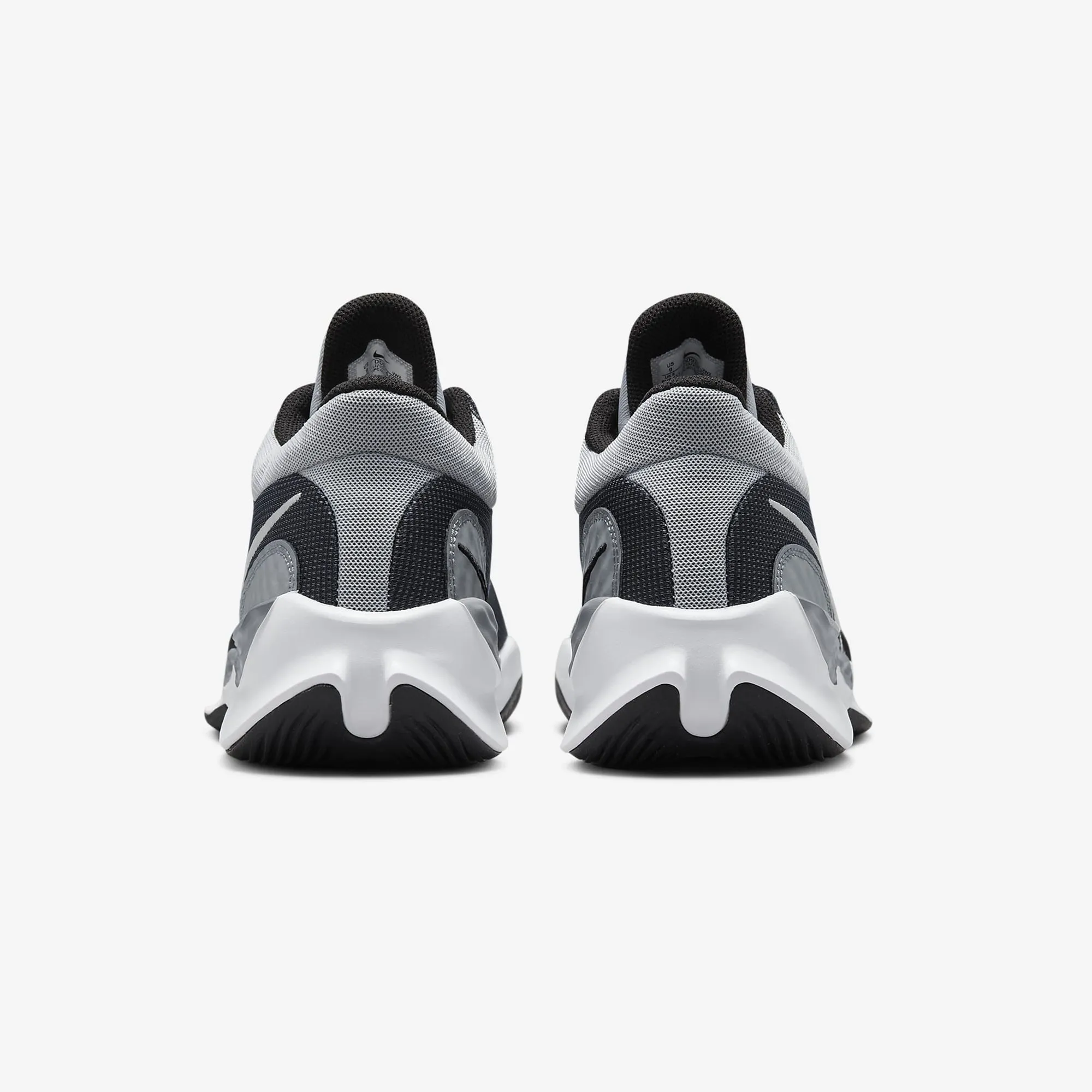 Nike | ELEVATE 3  { BLACK/WHITE-WOLF GREY-COOL GREY