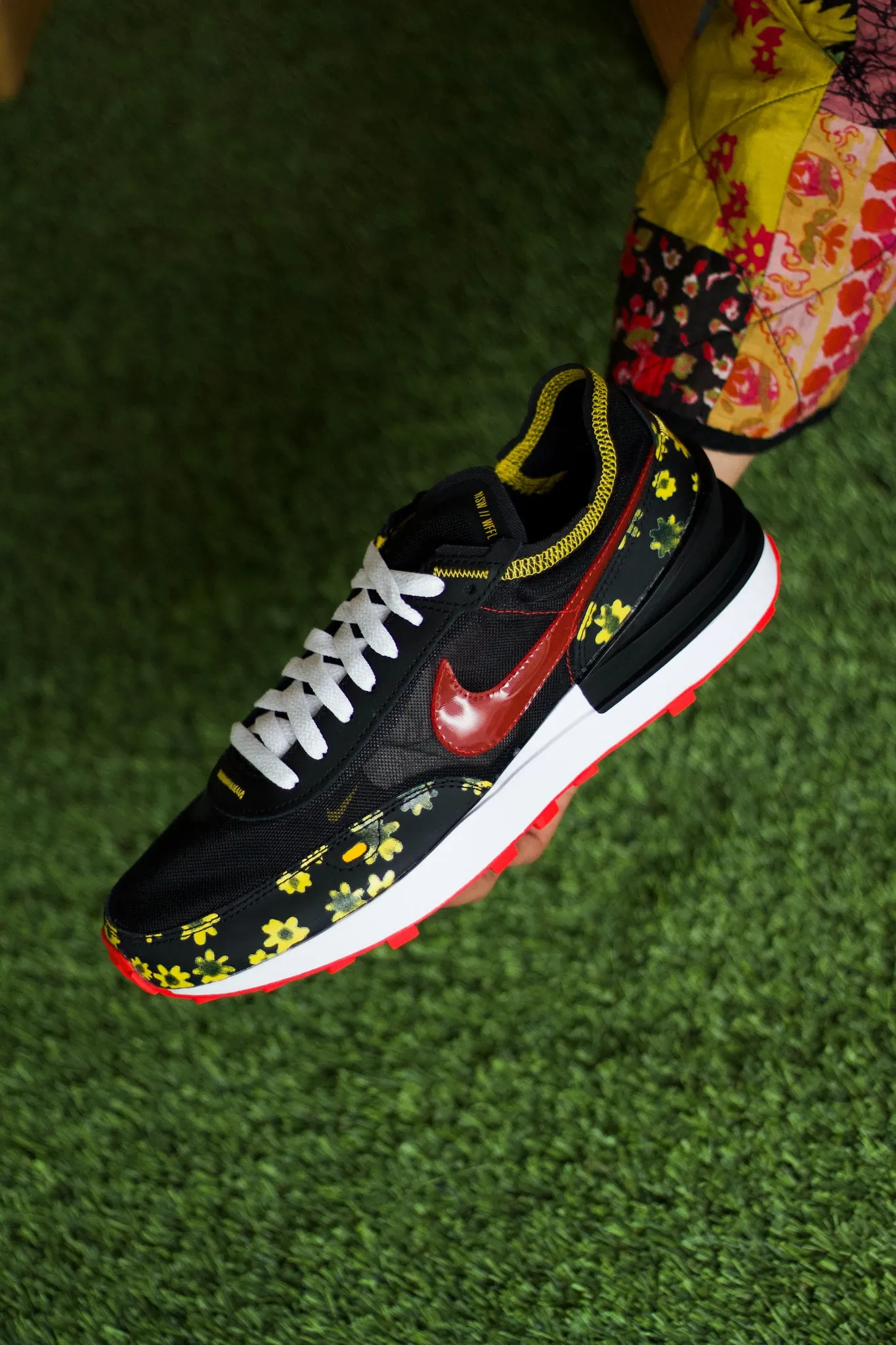 NIKE WAFFLE ONE "SUNFLOWER"