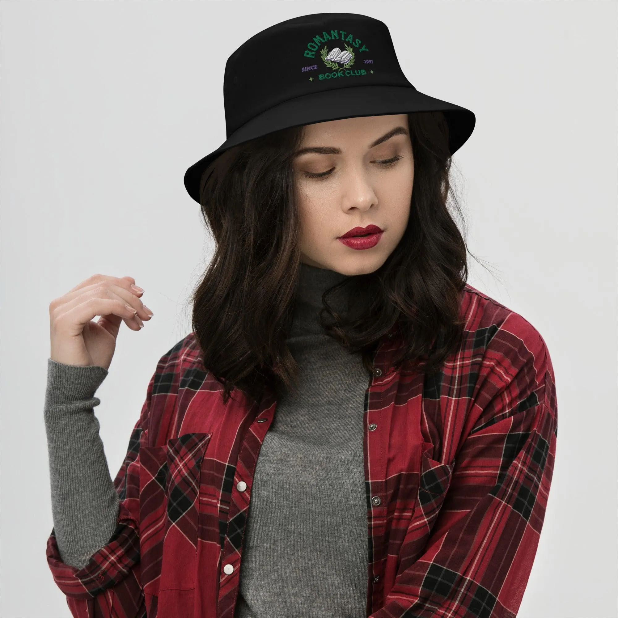 Romantasy Book Club Bucket Hat