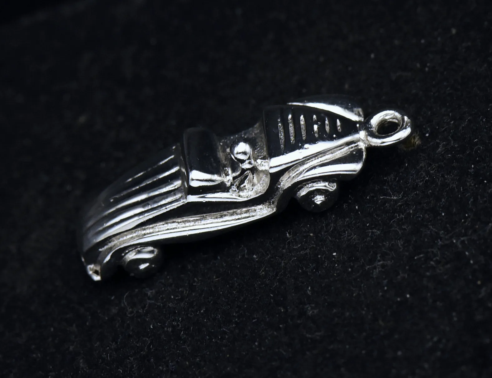 Vintage Old Roadster Car Silver Tone Metal Charm